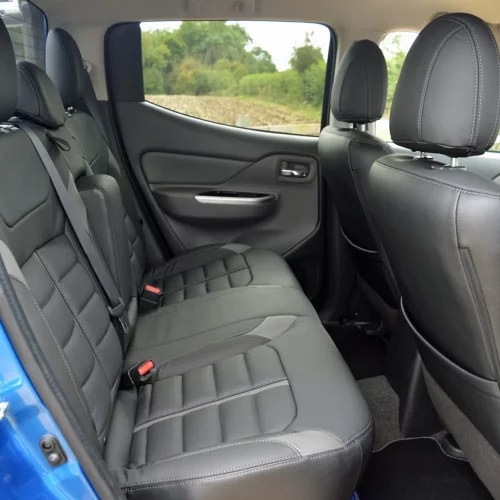 Mitsubishi L200 Jeep seat covers in anthracite with leatherette trim – 2 fronts