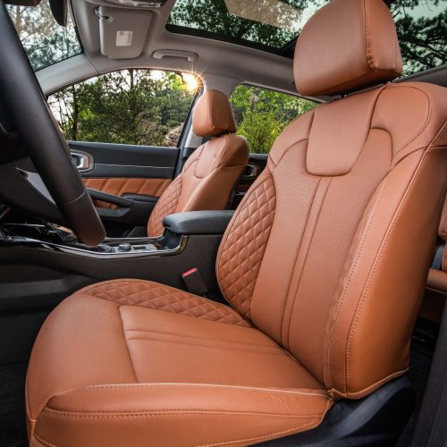 Kia Sorrento jeep seat covers anthracite cloth fabric with red bolsters- 2 fronts