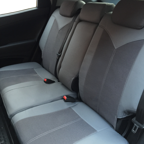 Mitsubishi Shogun jeep seat covers anthracite cloth fabric with red bolsters- 2 front