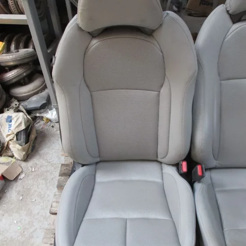 Honda CRZ Jeep seat covers deluxe waterproof black – 2 fronts